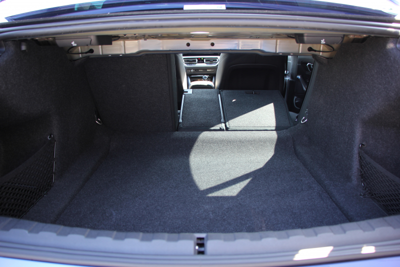 BMW 3シリーズ 330i Mｽﾎﾟｰﾂ ﾊｲﾗｲﾝ ｺﾝﾌｫｰﾄP 【5/22迄限定掲載】1ｵｰﾅ 高出力 258馬力 ﾋｰﾀｰ黒革 追従ACC ｽﾃｱｻﾎﾟｰﾄ ﾌﾙｾｸﾞTV 360度ｶﾒﾗ Pｱｼｽﾄﾌﾟﾗｽ 19AW LEDﾍｯﾄﾞﾗｲﾄ Mｽﾎﾟｰﾂﾌﾞﾚｰｷ ﾀｯﾁ画面ﾅﾋﾞApplecarplay 電動ﾄﾗﾝｸ ﾜｲﾔﾚｽ充電 2年保証