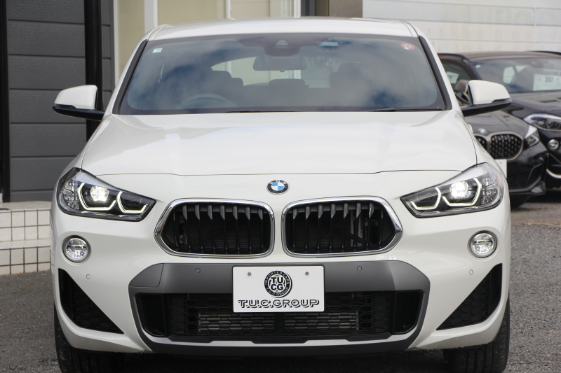 BMW X2 Xdrive20i MｽﾎﾟｰﾂX ﾃﾞﾋﾞｭｰP 4WD ﾊｲﾗｲﾝ ｺﾝﾌｫｰﾄP 追従ACC HUD ﾋｰﾀｰ黒革 電動ｼｰﾄ ﾌﾙｾｸﾞTV ｵﾌﾟｼｮﾝ20AW Mﾘｱｽﾎﾟｲﾗｰ ﾀｯﾁ画面HDDﾅﾋﾞBｶﾒﾗ Pｱｼｽﾄ CD&DVD再生可能 Bluetooth接続 電動ﾄﾗﾝｸ LEDﾍｯﾄﾞﾗｲﾄ ｽﾏｰﾄｷｰ 8速AT 2年保証