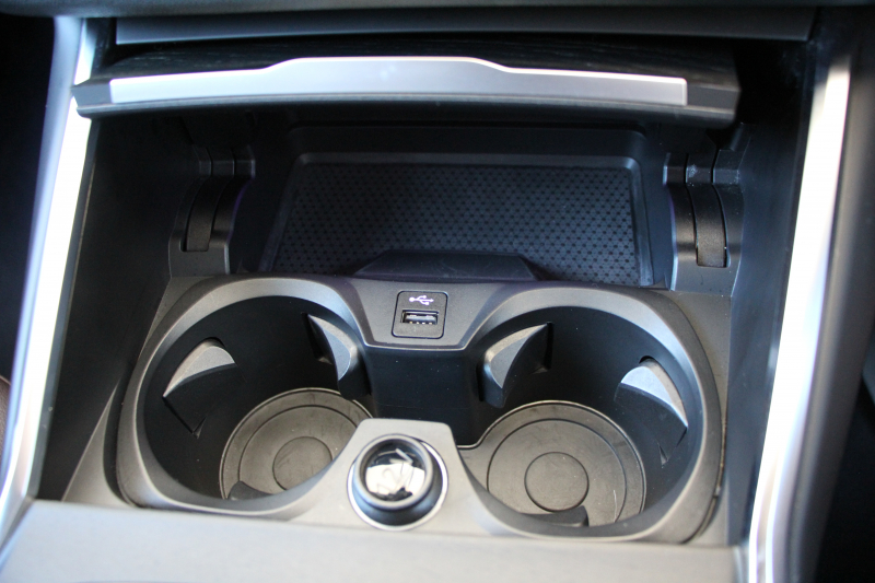 BMW 3シリーズ 320i Mｽﾎﾟｰﾂ ﾊｲﾗｲﾝ&ｺﾝﾌｫｰﾄP 1ｵﾅ ﾓｶﾌﾞﾗｳﾝﾚｻﾞｰ ｼｰﾄﾋｰﾀｰ ﾗﾝﾊﾞｰｻﾎﾟｰﾄ 追従ACC ｽﾃｱﾘﾝｸﾞｻﾎﾟｰﾄ BMWﾗｲﾌﾞｺｯｸﾋﾟｯﾄﾞｱｯﾌﾟﾙｶｰﾌﾟﾚｲ対応 ﾀｯﾁﾊﾟﾈﾙHDDﾅﾋﾞ電動ﾄﾗﾝｸ 後退ｱｼｽﾄ DｱｼｽﾄPRO 2年保証