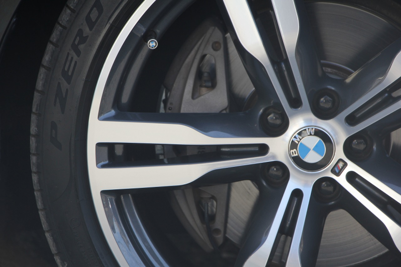 BMW 7シリーズ 740d Xdrive Mｽﾎﾟｰﾂ ﾘｱｺﾝﾌｫｰﾄP ﾘｱｴﾝﾀｰﾃｲﾒﾝﾄ ﾘｱﾓﾆﾀｰ ﾀｯﾁｺﾏﾝﾄﾞﾋｰﾄｺﾝﾌｫｰﾄP ｻﾝﾙｰﾌ ﾚｰｻﾞｰﾗｲﾄ ﾃﾞｨｽﾌﾟﾚｲｷｰ ﾘﾓｰﾄﾊﾟｰｷﾝｸﾞﾏｯｻｰｼﾞ&ﾍﾞﾝﾁﾚｰｼｮﾝ ｺﾆｬｯｸﾚｻﾞｰ 360度ｶﾒﾗ 4WD 3.0Lﾃﾞｨｰｾﾞﾙﾀｰﾎﾞ2年保証