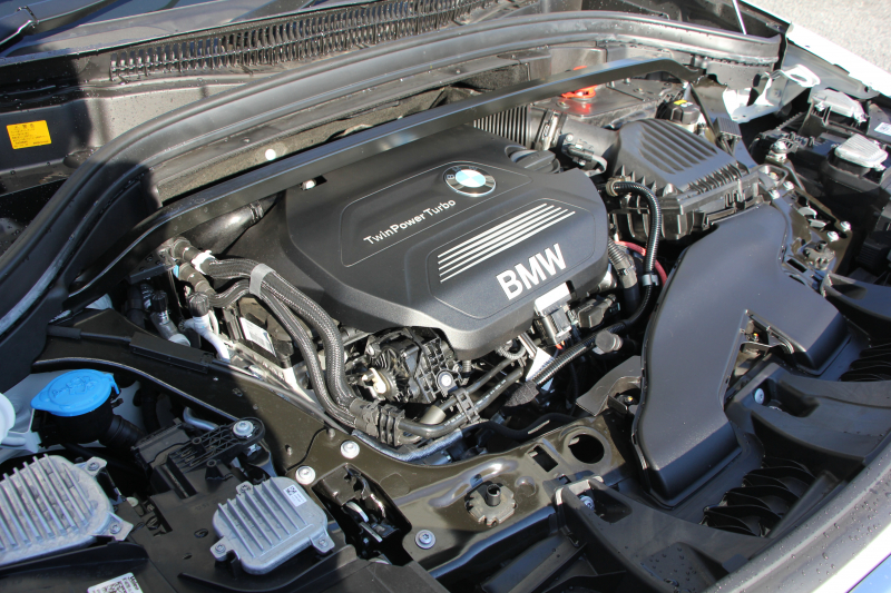 BMW X1 Xdrive18d Xﾗｲﾝ ﾊｲﾗｲﾝ ｺﾝﾌｫｰﾄP 中期 変更後ﾓﾃﾞﾙ 新ﾒｰﾀｰ 新ﾃﾞｻﾞｲﾝ茶革ｼｰﾄ 追従ACC HUD 変更後ﾀｯﾁ画面HDDﾅﾋﾞPｱｼｽﾄ Bｶﾒﾗ ﾙｰﾑﾐﾗｰETC2.0 電動ﾄﾗﾝｸ 衝突軽減ﾌﾞﾚｰｷ 車線逸脱警告 歩行者警告 ｱﾝﾋﾞｴﾝﾄﾗｲﾄ ｽﾏｰﾄｷｰ 2年保証