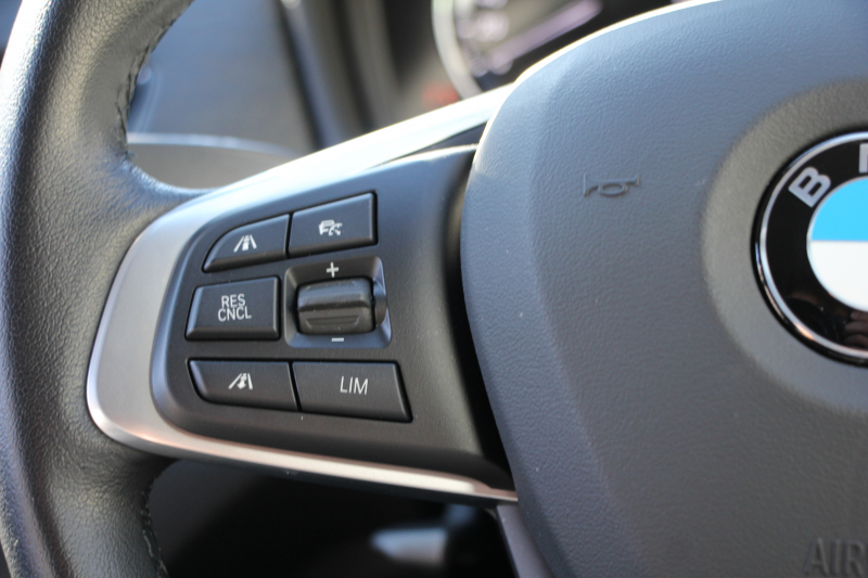 BMW X1 Xdrive18d Xﾗｲﾝ ﾊｲﾗｲﾝ LCI後期 ﾌｪｲｽﾘﾌﾄ後 1ｵｰﾅ 追従ACC ﾋｰﾀｰ黒革 LEDﾍｯﾄﾞﾗｲﾄ&ﾃｰﾙ&ﾌｫｸﾞﾀｯﾁ画面HDDﾅﾋﾞPｱｼｽﾄ ｱﾝﾋﾞｴﾝﾄﾗｲﾄ 電動ﾘｱｹﾞｰﾄ 衝突軽減ﾌﾞﾚｰｷ 車線逸脱警告 歩行者警告 ｽﾏｰﾄｷｰ 2年保証