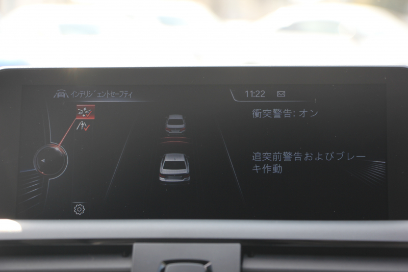 BMW 2シリーズ M235i ｸｰﾍﾟ1ｵﾅ 直6ﾀｰﾎﾞ326馬力 ｱﾀﾞﾌﾟﾃｨﾌﾞMｻｽ 専用ﾌﾞﾚｰｷ Bｶﾒﾗ&ﾘｱPDC 衝突軽減ﾌﾞﾚｰｷ 車線逸脱警告 歩行者警告 ﾌﾞﾚｰｷ付ｸﾙｺﾝ HDDﾅﾋﾞBluetooth接続 ｽﾏｰﾄｷｰ 18AW ﾊﾟﾄﾞﾙｼﾌﾄ 2年保証