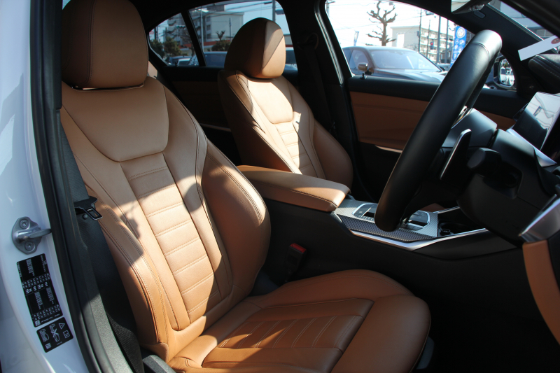 BMW 3シリーズ M340i Xdrive ｲﾉﾍﾞｰｼｮﾝP 4WD 直6ﾀｰﾎﾞ387馬力 ｺﾆｬｯｸﾚｻﾞｰ ｼｰﾄﾋｰﾀｰ ﾚｰｻﾞｰﾗｲﾄ HUD ｼﾞｪｽﾁｬｰC ﾊｰﾏﾝｶｰﾄﾞﾝｻﾗｳﾝﾄﾞｱﾀﾞﾌﾟﾃｨﾌﾞMｻｽ 専用ﾃﾞﾌ 19AW Mｽﾎﾟｰﾂﾌﾞﾚｰｷ BMWﾗｲﾌﾞｺｯｸﾋﾟｯﾄﾞﾊﾟｰｷﾝｸﾞｱｼｽﾄﾌﾟﾗｽ 360度ｶﾒﾗ 2年保証