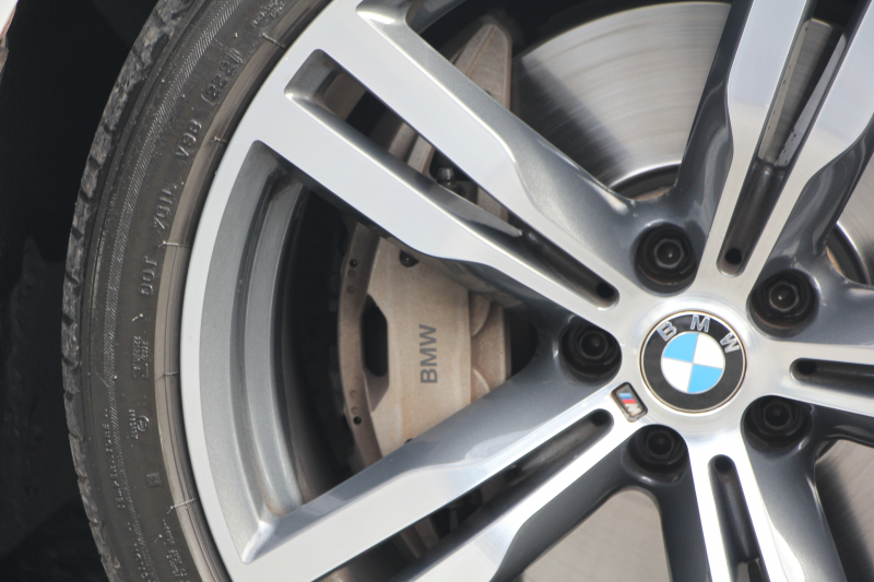 BMW 7シリーズ 750Li Mｽﾎﾟｰﾂ ﾘｱｺﾝﾌｫｰﾄPﾌﾟﾗｽ ﾛﾝｸﾞV8 450馬力 ｽｶｲﾗｳﾝｼﾞﾊﾟﾉﾗﾏｻﾝﾙｰﾌ 後席ﾓﾆﾀｰ ﾚｰｻﾞｰﾗｲﾄ ﾃﾞｨｽﾌﾟﾚｲｷｰ ﾘﾓｰﾄﾊﾟｰｷﾝｸﾞ全席ﾋｰﾀｰ茶革 ﾏｯｻｰｼﾞﾍﾞﾝﾁﾚｰｼｮﾝ 追従ACC HUD ｽﾃｱﾘﾝｸﾞｻﾎﾟｰﾄ 360度ｶﾒﾗ ﾀｯﾁ画面HDDﾅﾋﾞ2年保証