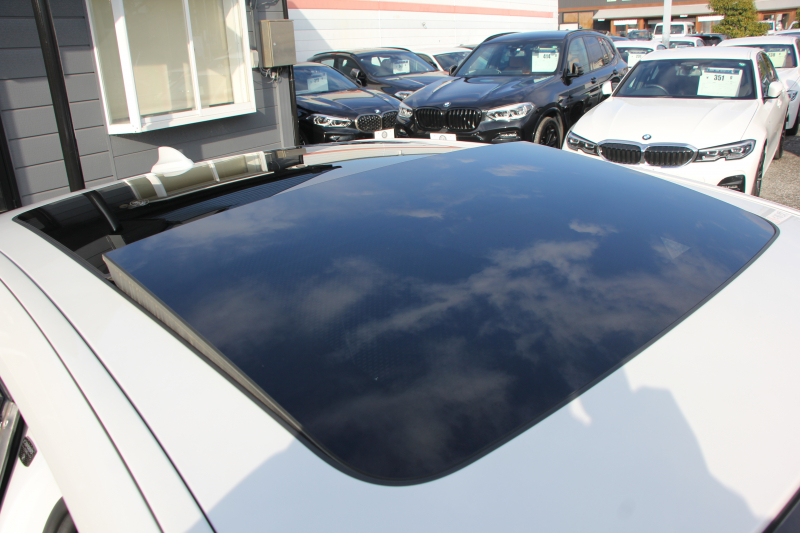 BMW 7シリーズ 750Li Mｽﾎﾟｰﾂ ﾘｱｺﾝﾌｫｰﾄPﾌﾟﾗｽ ﾛﾝｸﾞV8 450馬力 ｽｶｲﾗｳﾝｼﾞﾊﾟﾉﾗﾏｻﾝﾙｰﾌ 後席ﾓﾆﾀｰ ﾚｰｻﾞｰﾗｲﾄ ﾃﾞｨｽﾌﾟﾚｲｷｰ ﾘﾓｰﾄﾊﾟｰｷﾝｸﾞ全席ﾋｰﾀｰ茶革 ﾏｯｻｰｼﾞﾍﾞﾝﾁﾚｰｼｮﾝ 追従ACC HUD ｽﾃｱﾘﾝｸﾞｻﾎﾟｰﾄ 360度ｶﾒﾗ ﾀｯﾁ画面HDDﾅﾋﾞ2年保証