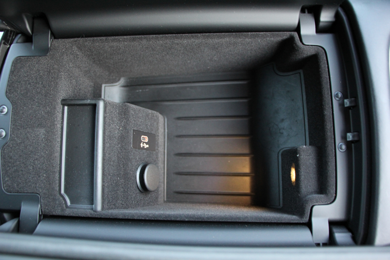 BMW 7シリーズ 740i Mｽﾎﾟｰﾂ ｲﾉﾍﾞｰｼｮﾝP LCI後期 ﾌｪｲｽﾘﾌﾄ後 ｻﾝﾙｰﾌ ﾚｰｻﾞｰﾗｲﾄ 全席ﾋｰﾀｰ黒革 ﾍﾞﾝﾁﾚｰｼｮﾝ ｿﾌﾄｸﾛｰｽﾞﾄﾞｱ BMW ﾗｲﾌﾞｺｯｸﾋﾟｯﾄﾞApplecarplay対応 追従ACC ｽﾃｱﾘﾝｸﾞｻﾎﾟｰﾄ HUD ﾊｰﾏﾝｶｰﾄﾞﾝｻﾗｳﾝﾄﾞ真珠色 2年保証