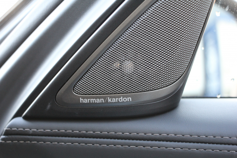 BMW 7シリーズ 740i Mｽﾎﾟｰﾂ ｲﾉﾍﾞｰｼｮﾝP LCI後期 ﾌｪｲｽﾘﾌﾄ後 ｻﾝﾙｰﾌ ﾚｰｻﾞｰﾗｲﾄ 全席ﾋｰﾀｰ黒革 ﾍﾞﾝﾁﾚｰｼｮﾝ ｿﾌﾄｸﾛｰｽﾞﾄﾞｱ BMW ﾗｲﾌﾞｺｯｸﾋﾟｯﾄﾞApplecarplay対応 追従ACC ｽﾃｱﾘﾝｸﾞｻﾎﾟｰﾄ HUD ﾊｰﾏﾝｶｰﾄﾞﾝｻﾗｳﾝﾄﾞ真珠色 2年保証