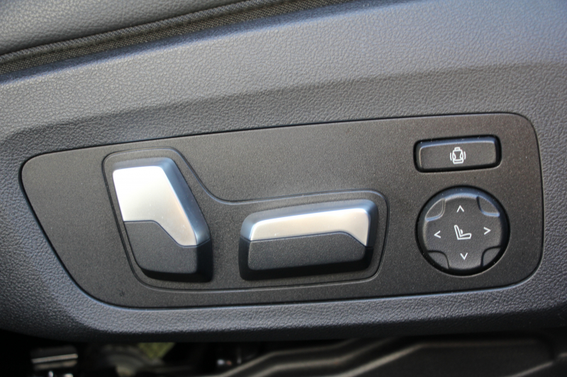 BMW 3シリーズ 330i Mｽﾎﾟｰﾂ ﾊｲﾗｲﾝ ｺﾝﾌｫｰﾄP 高出力 258馬力 ﾋｰﾀｰ黒革 ﾗﾝﾊﾞｰｻﾎﾟｰﾄ 追従ACC ｽﾃｱﾘﾝｸﾞｻﾎﾟｰﾄ HUD Pｱｼｽﾄﾌﾟﾗｽ 360度ｶﾒﾗ 後退ｱｼｽﾄ ｵﾌﾟｼｮﾝ19AW 第7世代iﾄﾞﾗｲﾌﾞHDDﾅﾋﾞApplecarplay 追従ACC 電動ﾄﾗﾝｸ Mｽﾎﾟｰﾂﾌﾞﾚｰｷ 2年保証