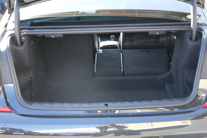 BMW 3シリーズ 330i Mｽﾎﾟｰﾂ ﾊｲﾗｲﾝ ｺﾝﾌｫｰﾄP 高出力 258馬力 ﾋｰﾀｰ黒革 ﾗﾝﾊﾞｰｻﾎﾟｰﾄ 追従ACC ｽﾃｱﾘﾝｸﾞｻﾎﾟｰﾄ HUD Pｱｼｽﾄﾌﾟﾗｽ 360度ｶﾒﾗ 後退ｱｼｽﾄ ｵﾌﾟｼｮﾝ19AW 第7世代iﾄﾞﾗｲﾌﾞHDDﾅﾋﾞApplecarplay 追従ACC 電動ﾄﾗﾝｸ Mｽﾎﾟｰﾂﾌﾞﾚｰｷ 2年保証