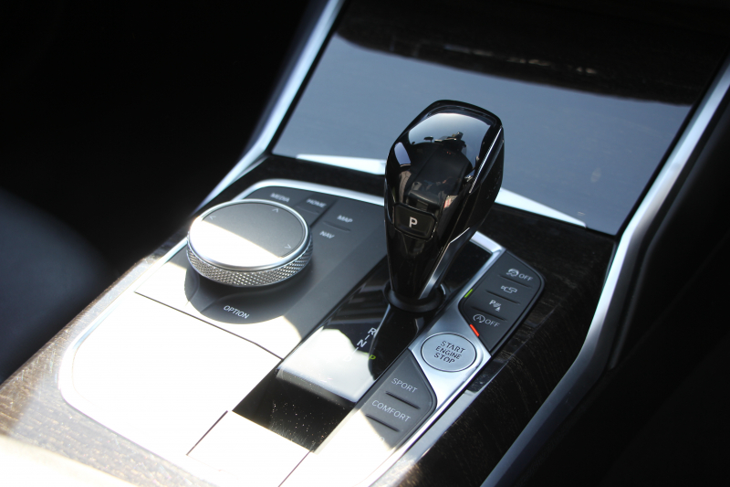 BMW 3シリーズ 330i Mｽﾎﾟｰﾂ ﾊｲﾗｲﾝ ｺﾝﾌｫｰﾄP 高出力 258馬力 ﾋｰﾀｰ黒革 ﾗﾝﾊﾞｰｻﾎﾟｰﾄ 追従ACC ｽﾃｱﾘﾝｸﾞｻﾎﾟｰﾄ HUD Pｱｼｽﾄﾌﾟﾗｽ 360度ｶﾒﾗ 後退ｱｼｽﾄ ｵﾌﾟｼｮﾝ19AW 第7世代iﾄﾞﾗｲﾌﾞHDDﾅﾋﾞApplecarplay 追従ACC 電動ﾄﾗﾝｸ Mｽﾎﾟｰﾂﾌﾞﾚｰｷ 2年保証