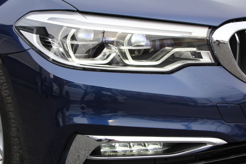 BMW 5シリーズ 523d ﾗｸﾞｼﾞｭｱﾘｰ ｺﾝﾌｫｰﾄP 全ﾋｰﾀｰ黒革 ﾌﾛﾝﾄﾍﾞﾝﾁﾚｰｼｮﾝ&ﾏｯｻｰｼﾞ ｿﾌﾄｸﾛｰｽﾞﾄﾞｱ 追ACC HUD ｽﾃｱｻﾎﾟｰﾄ LEDﾍｯﾄﾞﾗｲﾄ ｵｰﾄﾊｲﾋﾞｰﾑ ﾀｯﾁ画面HDDﾅﾋﾞTV 360度ｶﾒﾗ 電動ﾄﾗﾝｸ ｽﾏｰﾄｷｰ ｱﾝﾋﾞｴﾝﾄﾗｲﾄ ｸﾛｰﾑﾗｲﾝ 2年保証