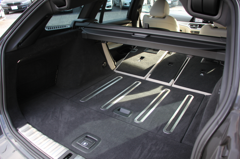 BMW 3シリーズ 320d Xdrive ﾂｰﾘﾝｸﾞMｽﾎﾟｰﾂ individualｶﾗｰ&ﾒﾘﾉﾚｻﾞｰ ｲﾉﾍﾞｰｼｮﾝ&ｻｳﾝﾄﾞP ﾚｰｻﾞｰﾗｲﾄ ｼﾞｪｽﾁｬｰｺﾝﾄﾛｰﾙ HUD ﾊｰﾏﾝｶｰﾄﾞﾝｻｳﾝﾄﾞﾌﾙｾｸﾞTV ｱｺｰｽﾃｨｯｸｶﾞﾗｽ 追従ACC ｽﾃｱﾘﾝｸﾞｻﾎﾟｰﾄ ｵﾌﾟｼｮﾝ19AW 360度ｶﾒﾗ 電動ﾄﾗﾝｸ 2年保証