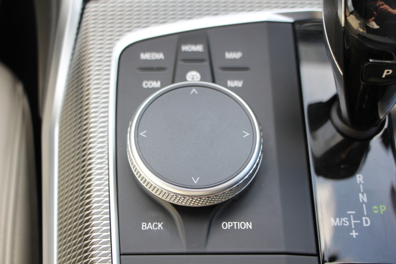 BMW 3シリーズ 320d Xdrive ﾂｰﾘﾝｸﾞMｽﾎﾟｰﾂ individualｶﾗｰ&ﾒﾘﾉﾚｻﾞｰ ｲﾉﾍﾞｰｼｮﾝ&ｻｳﾝﾄﾞP ﾚｰｻﾞｰﾗｲﾄ ｼﾞｪｽﾁｬｰｺﾝﾄﾛｰﾙ HUD ﾊｰﾏﾝｶｰﾄﾞﾝｻｳﾝﾄﾞﾌﾙｾｸﾞTV ｱｺｰｽﾃｨｯｸｶﾞﾗｽ 追従ACC ｽﾃｱﾘﾝｸﾞｻﾎﾟｰﾄ ｵﾌﾟｼｮﾝ19AW 360度ｶﾒﾗ 電動ﾄﾗﾝｸ 2年保証