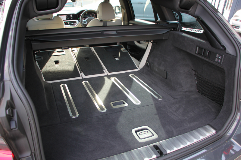 BMW 3シリーズ 320d Xdrive ﾂｰﾘﾝｸﾞMｽﾎﾟｰﾂ individualｶﾗｰ&ﾒﾘﾉﾚｻﾞｰ ｲﾉﾍﾞｰｼｮﾝ&ｻｳﾝﾄﾞP ﾚｰｻﾞｰﾗｲﾄ ｼﾞｪｽﾁｬｰｺﾝﾄﾛｰﾙ HUD ﾊｰﾏﾝｶｰﾄﾞﾝｻｳﾝﾄﾞﾌﾙｾｸﾞTV ｱｺｰｽﾃｨｯｸｶﾞﾗｽ 追従ACC ｽﾃｱﾘﾝｸﾞｻﾎﾟｰﾄ ｵﾌﾟｼｮﾝ19AW 360度ｶﾒﾗ 電動ﾄﾗﾝｸ 2年保証