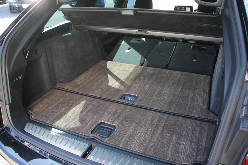 BMW 5シリーズ 523d ﾂｰﾘﾝｸﾞｴﾃﾞｨｼｮﾝﾐｯｼｮﾝｲﾝﾎﾟｯｼﾌﾞﾙ 特別仕様車 HUD ﾊｰﾏﾝｶｰﾄﾞﾝ 後期ﾃｰﾙ 20AW ﾛｰﾀﾞｳﾝ 追従ACC ｽﾃｱﾘﾝｸﾞｻﾎﾟｰﾄ LEDﾍｯﾄﾞﾗｲﾄ ｵｰﾄﾊｲﾋﾞｰﾑ ﾀｯﾁ画面HDDﾅﾋﾞTV 360度ﾊﾟﾉﾗﾏｶﾒﾗ Pｱｼｽﾄﾌﾟﾗｽ 電動ﾄﾗﾝｸ ｽﾏｰﾄｷｰ 2年保証