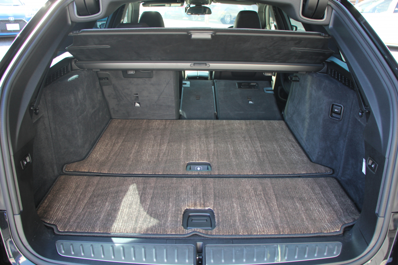 BMW 5シリーズ 523d ﾂｰﾘﾝｸﾞｴﾃﾞｨｼｮﾝﾐｯｼｮﾝｲﾝﾎﾟｯｼﾌﾞﾙ 特別仕様車 HUD ﾊｰﾏﾝｶｰﾄﾞﾝ 後期ﾃｰﾙ 20AW ﾛｰﾀﾞｳﾝ 追従ACC ｽﾃｱﾘﾝｸﾞｻﾎﾟｰﾄ LEDﾍｯﾄﾞﾗｲﾄ ｵｰﾄﾊｲﾋﾞｰﾑ ﾀｯﾁ画面HDDﾅﾋﾞTV 360度ﾊﾟﾉﾗﾏｶﾒﾗ Pｱｼｽﾄﾌﾟﾗｽ 電動ﾄﾗﾝｸ ｽﾏｰﾄｷｰ 2年保証