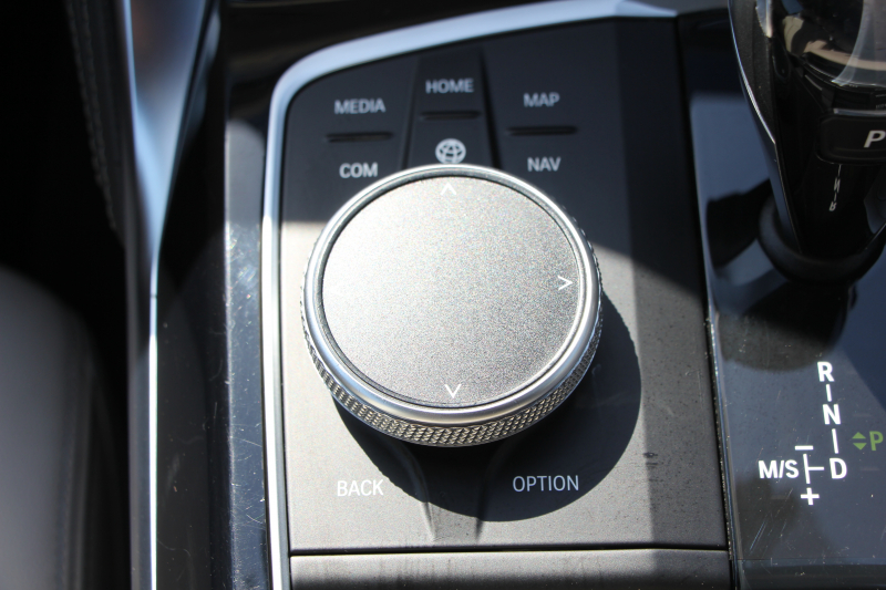 BMW 4シリーズ M440i Xdrive ｶﾌﾞﾘｵﾚ ｺﾝﾌｫｰﾄP 4WD 1ｵﾅ ｱﾝｿﾗｼﾞｯﾄｼﾙﾊﾞｰｿﾌﾄﾄｯﾌﾟ真珠色 ｵｲｽﾀｰﾚｻﾞｰ ｴｱｶﾗｰ ﾚｰｻﾞｰﾗｲﾄ ﾊｰﾏﾝｶｰﾄﾞﾝ 直6ﾀｰﾎﾞ387馬力 可変Mｻｽ 専用ﾌﾞﾚｰｷ&ﾃﾞﾌ BMWﾗｲﾌﾞｺｯｸﾋﾟｯﾄ Applecarplay対応 HDDﾅﾋﾞ360度ｶﾒﾗ HUD 2年保証