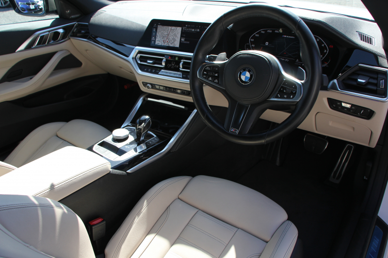 BMW 4シリーズ M440i Xdrive ｶﾌﾞﾘｵﾚ ｺﾝﾌｫｰﾄP 4WD 1ｵﾅ ｱﾝｿﾗｼﾞｯﾄｼﾙﾊﾞｰｿﾌﾄﾄｯﾌﾟ真珠色 ｵｲｽﾀｰﾚｻﾞｰ ｴｱｶﾗｰ ﾚｰｻﾞｰﾗｲﾄ ﾊｰﾏﾝｶｰﾄﾞﾝ 直6ﾀｰﾎﾞ387馬力 可変Mｻｽ 専用ﾌﾞﾚｰｷ&ﾃﾞﾌ BMWﾗｲﾌﾞｺｯｸﾋﾟｯﾄ Applecarplay対応 HDDﾅﾋﾞ360度ｶﾒﾗ HUD 2年保証