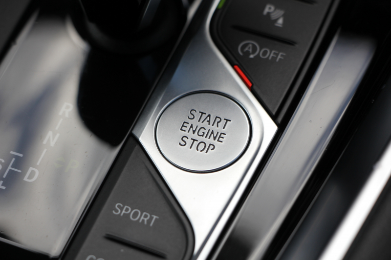 BMW Z4 Sdrive20i Mｽﾎﾟｰﾂ ｲﾉﾍﾞｰｼｮﾝP ｺﾆｬｯｸｳﾞｧｰﾈｽｶﾚｻﾞｰ Mｽﾎﾟｰﾂｼｰﾄ ｼｰﾄﾋｰﾀｰ ｵﾌﾟｼｮﾝ19AW ｱﾀﾞﾌﾟﾃｨﾌﾞLEDﾍｯﾄﾞﾗｲﾄ ｵｰﾄﾊｲﾋﾞｰﾑ HUD 追従ACC ｽﾃｱﾘﾝｸﾞｻﾎﾟｰﾄ ﾀｯﾁ画面HDDﾅﾋﾞApplecarplay 後退ｱｼｽﾄ ｱﾝﾋﾞｴﾝﾄﾗｲﾄ 2年保証