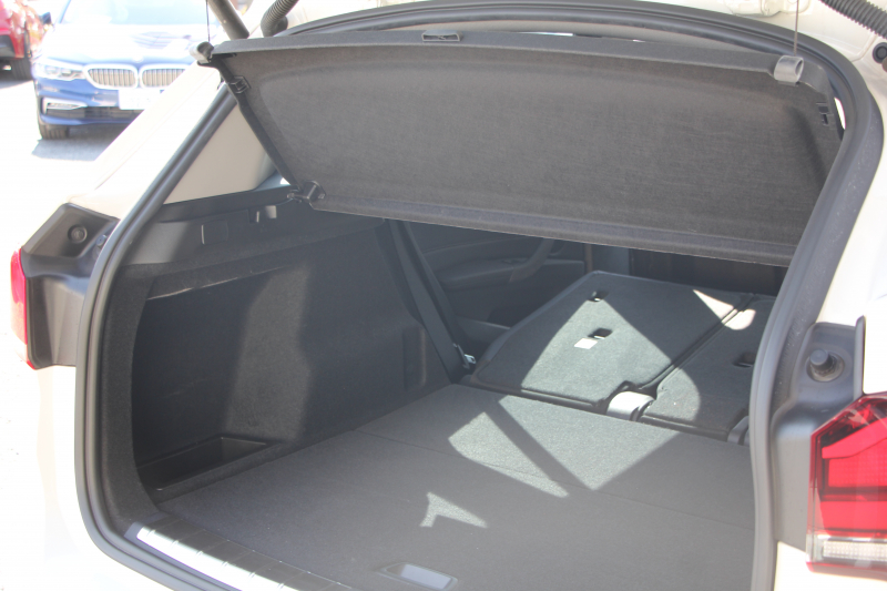 BMW X1 Xdrive18d Xﾗｲﾝ ﾊｲﾗｲﾝ ｺﾝﾌｫｰﾄP LCI後期 ﾌｪｲｽﾘﾌﾄ後 追従ACC ﾋｰﾀｰ黒革 LEDﾍｯﾄﾞﾗｲﾄ&ﾃｰﾙ&ﾌｫｸﾞﾀｯﾁ画面HDDﾅﾋﾞﾜｲﾔﾚｽ充電 ﾊﾟｰｷﾝｸﾞｱｼｽﾄ ｱﾝﾋﾞｴﾝﾄﾗｲﾄ 電動ﾘｱｹﾞｰﾄ 衝突軽減ﾌﾞﾚｰｷ 車線逸脱警告 歩行者警告 ｽﾏｰﾄｷｰ 2年保証