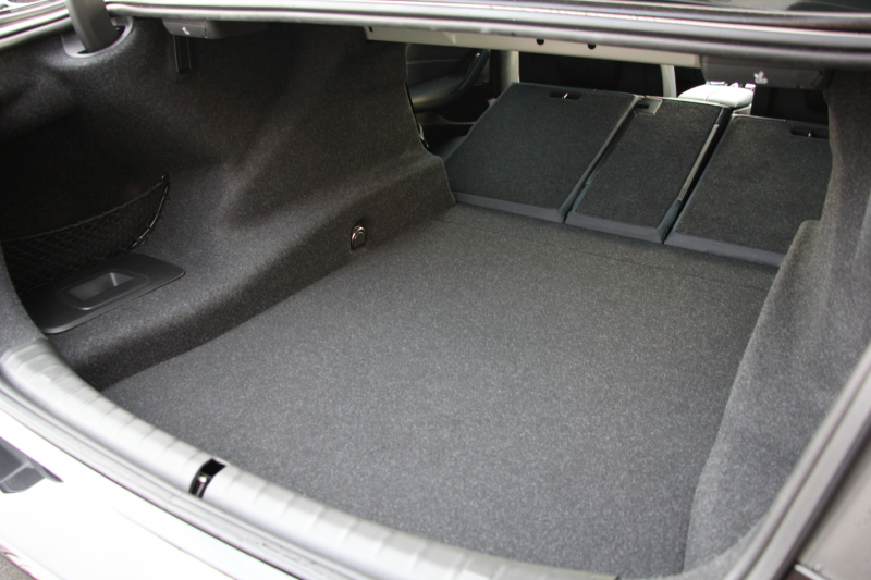 BMW 5シリーズ 530i ﾌﾞﾗｯｸｱｳﾄ 特別仕様車 1ｵｰﾅ 高出力 252馬力 ﾅｲﾄﾌﾞﾙｰﾚｻﾞｰ ｱﾀﾞﾌﾟﾃｨﾌﾞMｻｽ 専用19AW ﾌﾞﾗｯｸｷﾄﾞﾆｰｸﾞﾘﾙ 全席ﾋｰﾀｰ HUD ﾀｯﾁ画面HDDﾅﾋﾞTV 360度ｶﾒﾗ LEDﾍｯﾄﾞﾗｲﾄ 追従ACC ｽﾃｱﾘﾝｸﾞｻﾎﾟｰﾄ 2年保証