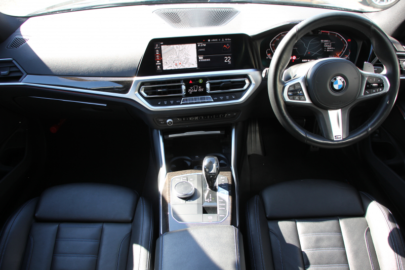 BMW 3シリーズ 320i Mｽﾎﾟｰﾂ ﾃﾞﾋﾞｭｰ&ｺﾝﾌｫｰﾄP ﾋｰﾀｰ黒革 19AW Pｱｼｽﾄﾌﾟﾗｽ 360度ｶﾒﾗ BMWﾗｲﾌﾞｺｯｸﾋﾟｯﾄﾞﾀｯﾁﾊﾟﾈﾙ対応ﾅﾋﾞApplecarplay対応 電動ﾄﾗﾝｸ LEDﾍｯﾄﾞﾗｲﾄ LEDﾌｫｸﾞPｱｼｽﾄ 後退ｱｼｽﾄ Dｱｼｽﾄﾌﾟﾛ 追従ACC ｽﾃｱﾘﾝｸﾞｻﾎﾟｰﾄ 2年保証