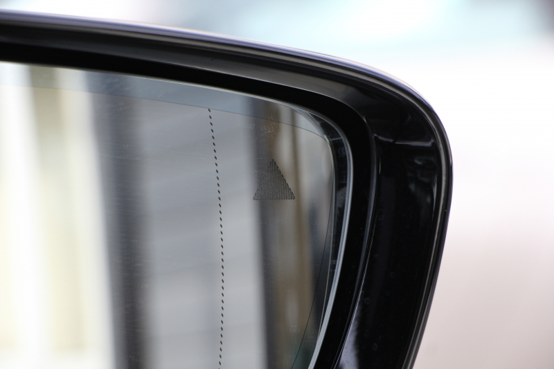 BMW 6シリーズ 640i Xdrive ｸﾞﾗﾝﾂｰﾘｽﾓ Mｽﾎﾟｰﾂ ﾃﾞﾋﾞｭｰｴﾃﾞｨｼｮﾝ 直6ﾀｰﾎﾞ4WD 40台限定車 ﾘｱｴﾝﾀ-ﾃｲﾒﾝﾄ 後席ﾓﾆﾀｰ Bowers＆WilkinsｻｳﾝﾄﾞﾊﾟﾉﾗﾏｻﾝR ﾌﾛﾝﾄｺﾝﾌｫｰﾄｼｰﾄ&ﾍﾞﾝﾁﾚｰｼｮﾝ 全ﾋｰﾀｰ茶革 全ﾄﾞｱｿﾌﾄｸﾛｰｽﾞ360度ｶﾒﾗ 追従ACC HUD 2年保証