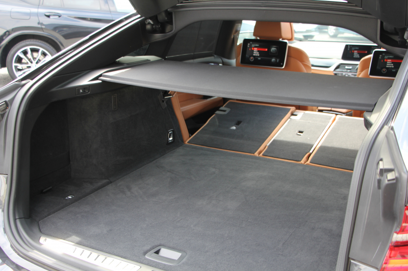 BMW 6シリーズ 640i Xdrive ｸﾞﾗﾝﾂｰﾘｽﾓ Mｽﾎﾟｰﾂ ﾃﾞﾋﾞｭｰｴﾃﾞｨｼｮﾝ 直6ﾀｰﾎﾞ4WD 40台限定車 ﾘｱｴﾝﾀ-ﾃｲﾒﾝﾄ 後席ﾓﾆﾀｰ Bowers＆WilkinsｻｳﾝﾄﾞﾊﾟﾉﾗﾏｻﾝR ﾌﾛﾝﾄｺﾝﾌｫｰﾄｼｰﾄ&ﾍﾞﾝﾁﾚｰｼｮﾝ 全ﾋｰﾀｰ茶革 全ﾄﾞｱｿﾌﾄｸﾛｰｽﾞ360度ｶﾒﾗ 追従ACC HUD 2年保証