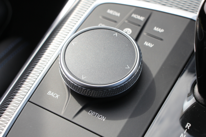 BMW 3シリーズ M340i Xdrive ｲﾉﾍﾞｰｼｮﾝP 4WD 直6ﾀｰﾎﾞ387馬力 ﾋｰﾀｰ黒革 ﾚｰｻﾞｰﾗｲﾄ HUD ｼﾞｪｽﾁｬｰC ﾊｰﾏﾝｶｰﾄﾞﾝｻﾗｳﾝﾄﾞｱﾀﾞﾌﾟﾃｨﾌﾞMｻｽ 専用ﾃﾞﾌ 19AW Mｽﾎﾟｰﾂﾌﾞﾚｰｷ BMWﾗｲﾌﾞｺｯｸﾋﾟｯﾄﾞﾊﾟｰｷﾝｸﾞｱｼｽﾄﾌﾟﾗｽ 360度ｶﾒﾗ 2年保証