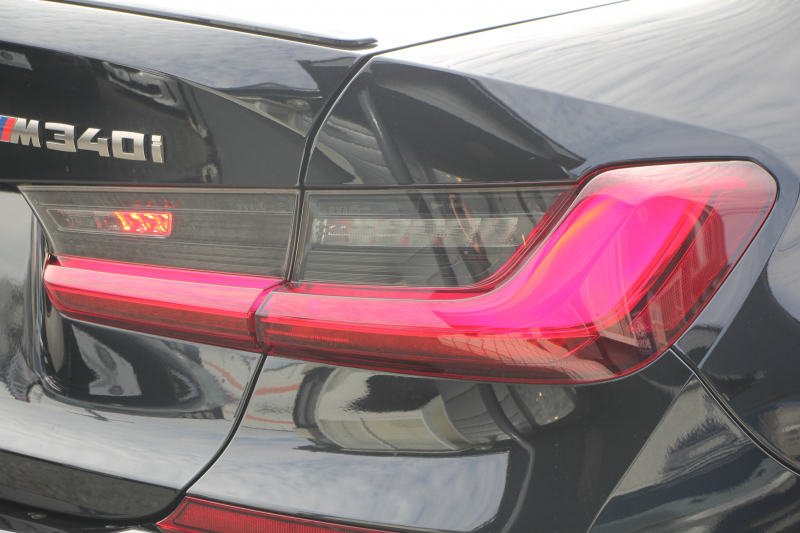 BMW 3シリーズ M340i Xdrive ｲﾉﾍﾞｰｼｮﾝP 4WD 直6ﾀｰﾎﾞ387馬力 ﾋｰﾀｰ黒革 ﾚｰｻﾞｰﾗｲﾄ HUD ｼﾞｪｽﾁｬｰC ﾊｰﾏﾝｶｰﾄﾞﾝｻﾗｳﾝﾄﾞｱﾀﾞﾌﾟﾃｨﾌﾞMｻｽ 専用ﾃﾞﾌ 19AW Mｽﾎﾟｰﾂﾌﾞﾚｰｷ BMWﾗｲﾌﾞｺｯｸﾋﾟｯﾄﾞﾊﾟｰｷﾝｸﾞｱｼｽﾄﾌﾟﾗｽ 360度ｶﾒﾗ 2年保証