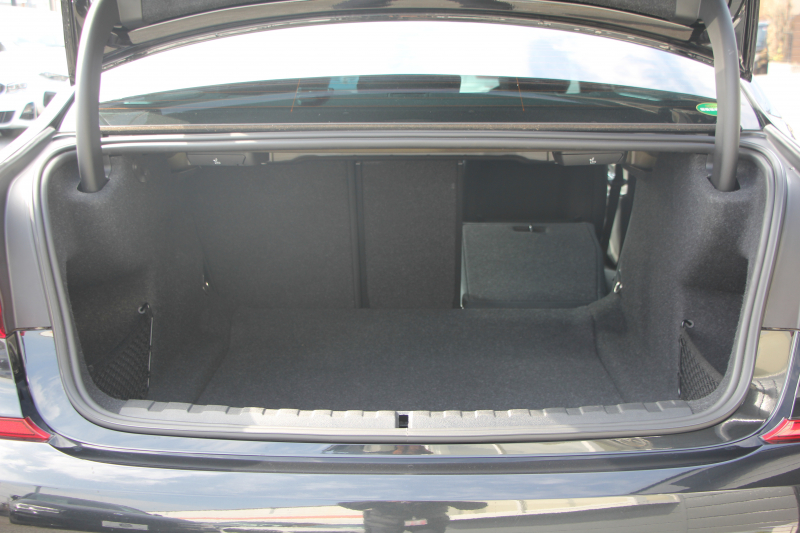 BMW 3シリーズ M340i Xdrive ｲﾉﾍﾞｰｼｮﾝP 4WD 直6ﾀｰﾎﾞ387馬力 ﾋｰﾀｰ黒革 ﾚｰｻﾞｰﾗｲﾄ HUD ｼﾞｪｽﾁｬｰC ﾊｰﾏﾝｶｰﾄﾞﾝｻﾗｳﾝﾄﾞｱﾀﾞﾌﾟﾃｨﾌﾞMｻｽ 専用ﾃﾞﾌ 19AW Mｽﾎﾟｰﾂﾌﾞﾚｰｷ BMWﾗｲﾌﾞｺｯｸﾋﾟｯﾄﾞﾊﾟｰｷﾝｸﾞｱｼｽﾄﾌﾟﾗｽ 360度ｶﾒﾗ 2年保証