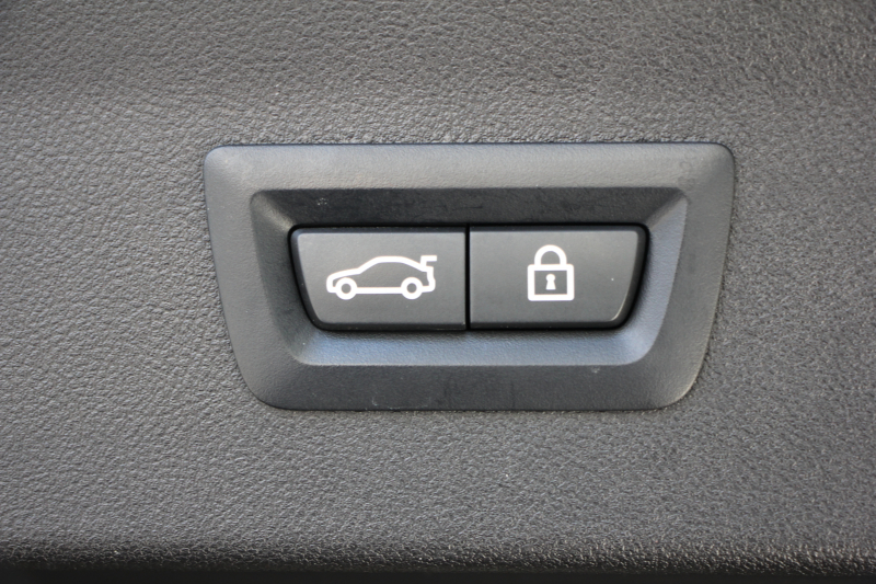 BMW X4 Xdrive30i Mｽﾎﾟｰﾂ ｾﾚｸﾄP ﾊﾟﾉﾗﾏｻﾝﾙｰﾌ ｷｬﾝﾍﾞﾗﾍﾞｰｼﾞｭﾚｻﾞｰ 全席ﾋｰﾀｰ ﾊｰﾏﾝｶｰﾄﾞﾝｻﾗｳﾝﾄﾞLEDﾍｯﾄﾞﾗｲﾄ ｵｰﾄﾊｲﾋﾞｰﾑ ｵﾌﾟｼｮﾝ20AW Mspﾌﾞﾚｰｷ 360度ｶﾒﾗ ﾀｯﾁ画面HDDﾅﾋﾞTV 電動ﾄﾗﾝｸ ﾜｲﾔﾚｽ充電 ｱﾝﾋﾞｴﾝﾄﾗｲﾄ ｽﾏｰﾄｷｰ 2年保証