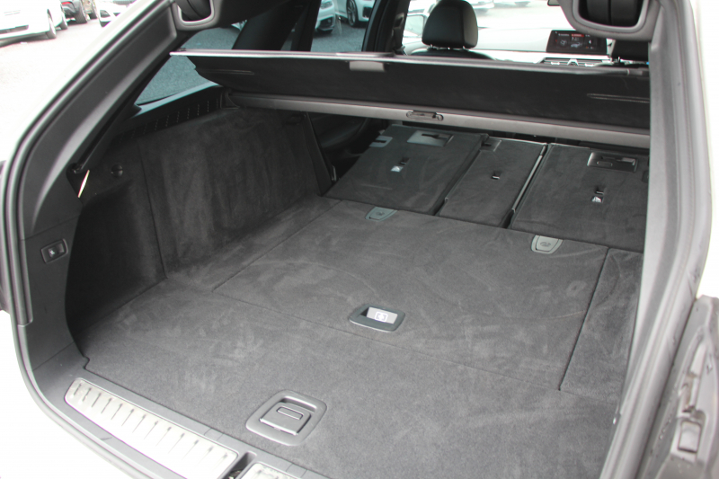 BMW 5シリーズ 530i ﾂｰﾘﾝｸﾞMｽﾎﾟｰﾂ ﾃﾞﾋﾞｭｰP 252馬力 全ﾋｰﾀｰ黒革 HUD VOSSEN VFS1 20AW BCﾚｰｼﾝｸﾞ車高調&iidﾛﾜﾘﾝｸﾞKIT ｿﾌﾄｸﾛｰｽﾞﾄﾞｱ 追従ACC ｽﾃｱﾘﾝｸﾞｻﾎﾟｰﾄ ﾀｯﾁ画面HDDﾅﾋﾞ360度ｶﾒﾗ LEDﾍｯﾄﾞﾗｲﾄ 2年保証