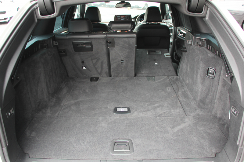 BMW 5シリーズ 530i ﾂｰﾘﾝｸﾞMｽﾎﾟｰﾂ ﾃﾞﾋﾞｭｰP 252馬力 全ﾋｰﾀｰ黒革 HUD VOSSEN VFS1 20AW BCﾚｰｼﾝｸﾞ車高調&iidﾛﾜﾘﾝｸﾞKIT ｿﾌﾄｸﾛｰｽﾞﾄﾞｱ 追従ACC ｽﾃｱﾘﾝｸﾞｻﾎﾟｰﾄ ﾀｯﾁ画面HDDﾅﾋﾞ360度ｶﾒﾗ LEDﾍｯﾄﾞﾗｲﾄ 2年保証