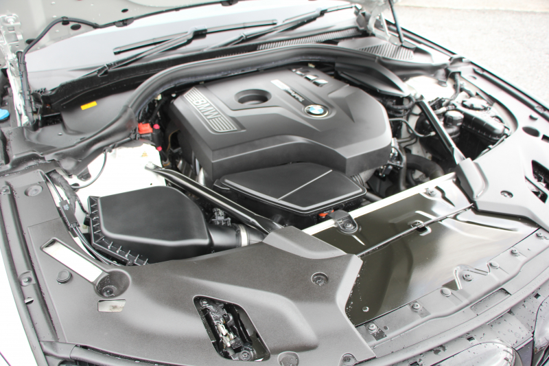 BMW 5シリーズ 530i ﾂｰﾘﾝｸﾞMｽﾎﾟｰﾂ ﾃﾞﾋﾞｭｰP 252馬力 全ﾋｰﾀｰ黒革 HUD VOSSEN VFS1 20AW BCﾚｰｼﾝｸﾞ車高調&iidﾛﾜﾘﾝｸﾞKIT ｿﾌﾄｸﾛｰｽﾞﾄﾞｱ 追従ACC ｽﾃｱﾘﾝｸﾞｻﾎﾟｰﾄ ﾀｯﾁ画面HDDﾅﾋﾞ360度ｶﾒﾗ LEDﾍｯﾄﾞﾗｲﾄ 2年保証