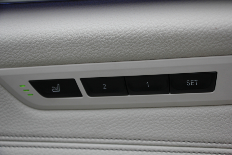 BMW 5シリーズ 530i Mｽﾎﾟｰﾂ ｲﾉﾍﾞｰｼｮﾝ&ｺﾝﾌｫｰﾄP 252馬力 ｻﾝﾙｰﾌ ﾊｰﾏﾝｶｰﾄﾞﾝ ｱｲﾎﾞﾘｰﾚｻﾞｰ ﾏｯｻｰｼﾞ&ｱｸﾃｨﾌﾞﾍﾞﾝﾁﾚｰｼｮﾝ 全席ﾋｰﾀｰ&4ｿﾞｰﾝｴｱｺﾝ ﾃﾞｨｽﾌﾟﾚｲｷｰ&ﾘﾓｰﾄP ｼﾞｪｽﾁｬｰC HUD LEDﾍｯﾄﾞﾗｲﾄ 追従ACC 360度ｶﾒﾗ 2年保証