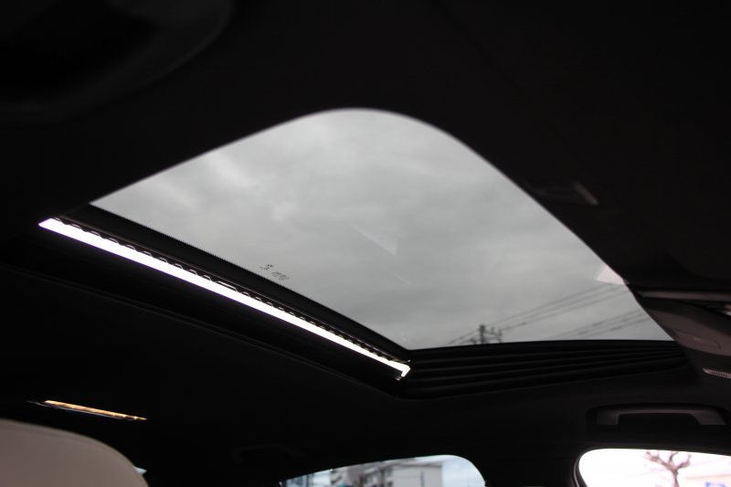 BMW 5シリーズ 530i Mｽﾎﾟｰﾂ ｲﾉﾍﾞｰｼｮﾝ&ｺﾝﾌｫｰﾄP 252馬力 ｻﾝﾙｰﾌ ﾊｰﾏﾝｶｰﾄﾞﾝ ｱｲﾎﾞﾘｰﾚｻﾞｰ ﾏｯｻｰｼﾞ&ｱｸﾃｨﾌﾞﾍﾞﾝﾁﾚｰｼｮﾝ 全席ﾋｰﾀｰ&4ｿﾞｰﾝｴｱｺﾝ ﾃﾞｨｽﾌﾟﾚｲｷｰ&ﾘﾓｰﾄP ｼﾞｪｽﾁｬｰC HUD LEDﾍｯﾄﾞﾗｲﾄ 追従ACC 360度ｶﾒﾗ 2年保証