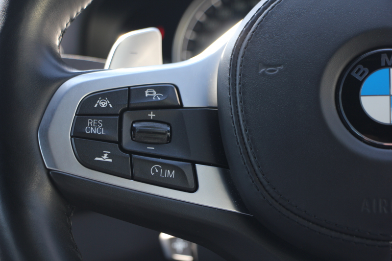 BMW 5シリーズ 530i ｴﾃﾞｨｼｮﾝﾐｯｼｮﾝｲﾝﾎﾟｯｼﾌﾞﾙ 特別仕様車 高出力 ﾅｲﾄﾌﾞﾙｰﾚｻﾞｰ ｱﾀﾞﾌﾟﾃｨﾌﾞｻｽ HUD ﾊｰﾏﾝｶｰﾄﾞﾝ 追従ACC ｽﾃｱﾘﾝｸﾞｻﾎﾟｰﾄ ﾀｯﾁ画面HDDﾅﾋﾞTV LEDﾍｯﾄﾞﾗｲﾄ ｵｰﾄﾊｲﾋﾞｰﾑ 電動ﾄﾗﾝｸ 360度ｶﾒﾗ 全席ﾋｰﾀｰ ﾌﾞﾗｯｸ19AW 2年保証