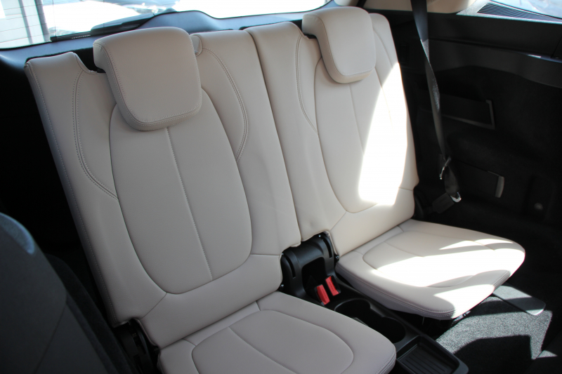 BMW 2シリーズ 218d ｸﾞﾗﾝﾂｱﾗｰ ﾗｸﾞｼﾞｭｱﾘｰ 最終ﾓﾃﾞﾙ 型式変更後3DA-6W20 3列7人乗り 1ｵﾅ ADｱｸﾃｨﾌﾞｾｰﾌﾃｨ&ｺﾝﾌｫｰﾄP 追従ACC HUD ｵｲｽﾀｰﾚｻﾞｰ 電動ﾄﾗﾝｸ LEDﾍｯﾄﾞﾗｲﾄ ﾒﾓﾘｰ付電動ｼｰﾄ ﾀｯﾁ画面HDDﾅﾋﾞﾊﾟｰｷﾝｸﾞｱｼｽﾄ 2年保証