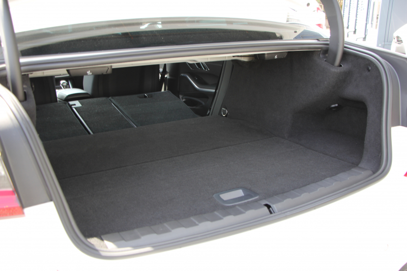 BMW 3シリーズ 330e Mｽﾎﾟｰﾂ ﾊｲﾗｲﾝ&ｲﾉﾍﾞｰｼｮﾝP PHEV ﾋｰﾀｰ黒革 真珠色 ﾚｰｻﾞｰLEDﾗｲﾄ ｼﾞｪｽﾁｬｰC ｵﾌﾟｼｮﾝ19AW Mspﾌﾞﾚｰｷ 360度ｶﾒﾗ HUD ﾌﾙｾｸﾞTV 追従ACC ｽﾃｱﾘﾝｸﾞｻﾎﾟｰﾄ Applecarplay ﾗﾝﾊﾞｰｻﾎﾟｰﾄ 2年保証