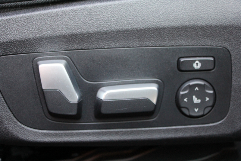 BMW 3シリーズ 320d Xdrive Mｽﾎﾟｰﾂ ﾊｲﾗｲﾝ ｺﾝﾌｫｰﾄP 4WD 真珠色 ﾋｰﾀｰ黒革 Pｱｼｽﾄﾌﾟﾗｽ 360度ｶﾒﾗ 電動ﾄﾗﾝｸ BMWﾗｲﾌﾞｺｯｸﾋﾟｯﾄﾞﾀｯﾁ画面ﾅﾋﾞApplecarplay対応 ﾜｲﾔﾚｽ充電 LEDﾍｯﾄﾞﾗｲﾄ ｵｰﾄﾊｲﾋﾞｰﾑ 追従ACC ｽﾃｱﾘﾝｸﾞｻﾎﾟｰﾄ ﾚｰﾝﾁｪﾝｼﾞ警告 2年保証