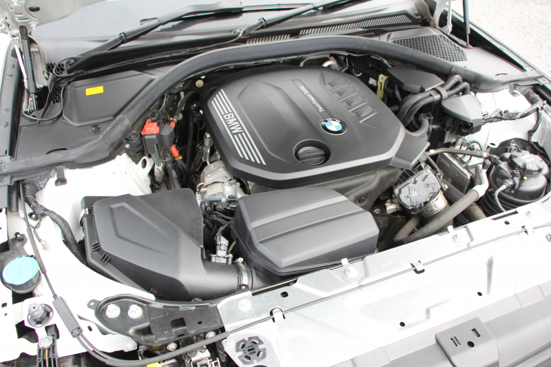 BMW 3シリーズ 320d Xdrive Mｽﾎﾟｰﾂ ﾊｲﾗｲﾝ ｺﾝﾌｫｰﾄP 4WD 真珠色 ﾋｰﾀｰ黒革 Pｱｼｽﾄﾌﾟﾗｽ 360度ｶﾒﾗ 電動ﾄﾗﾝｸ BMWﾗｲﾌﾞｺｯｸﾋﾟｯﾄﾞﾀｯﾁ画面ﾅﾋﾞApplecarplay対応 ﾜｲﾔﾚｽ充電 LEDﾍｯﾄﾞﾗｲﾄ ｵｰﾄﾊｲﾋﾞｰﾑ 追従ACC ｽﾃｱﾘﾝｸﾞｻﾎﾟｰﾄ ﾚｰﾝﾁｪﾝｼﾞ警告 2年保証