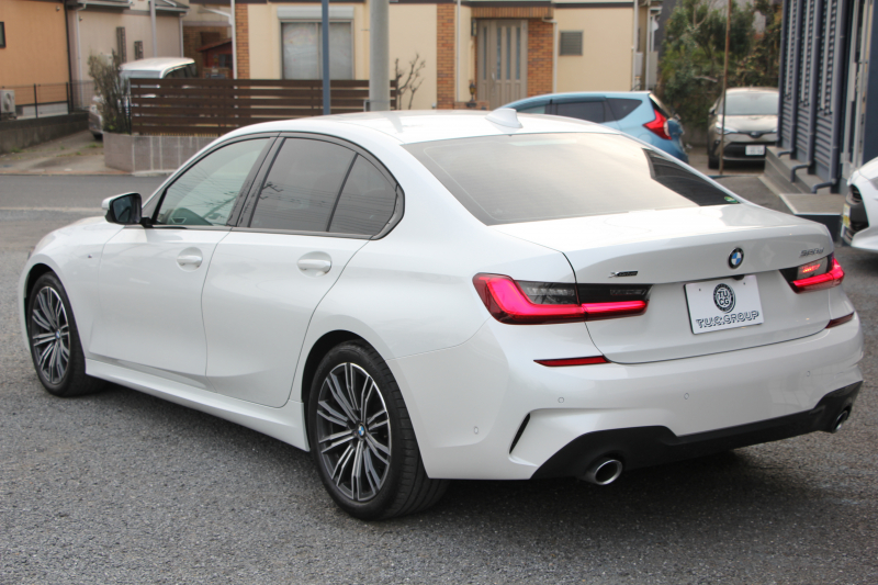 BMW 3シリーズ 320d Xdrive Mｽﾎﾟｰﾂ ﾊｲﾗｲﾝ ｺﾝﾌｫｰﾄP 4WD 真珠色 ﾋｰﾀｰ黒革 Pｱｼｽﾄﾌﾟﾗｽ 360度ｶﾒﾗ 電動ﾄﾗﾝｸ BMWﾗｲﾌﾞｺｯｸﾋﾟｯﾄﾞﾀｯﾁ画面ﾅﾋﾞApplecarplay対応 ﾜｲﾔﾚｽ充電 LEDﾍｯﾄﾞﾗｲﾄ ｵｰﾄﾊｲﾋﾞｰﾑ 追従ACC ｽﾃｱﾘﾝｸﾞｻﾎﾟｰﾄ ﾚｰﾝﾁｪﾝｼﾞ警告 2年保証