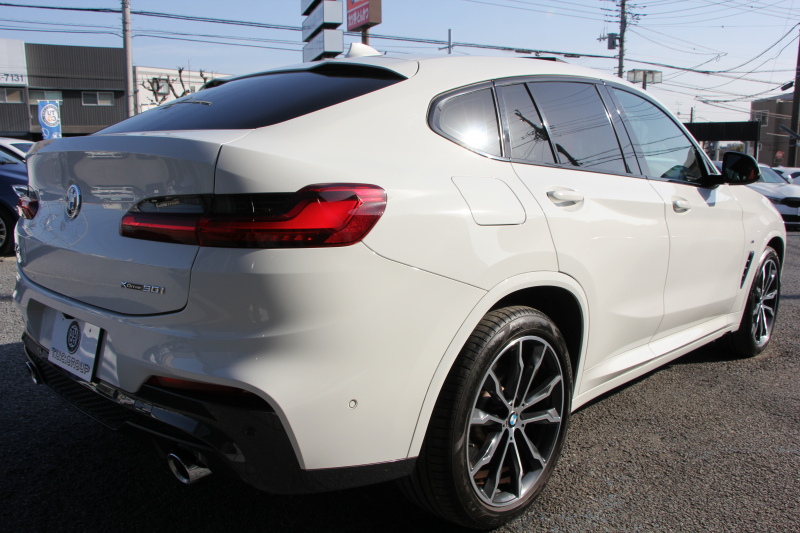BMW X4 Xdrive30i Mｽﾎﾟｰﾂ 中期 型式変更後 2V20 ﾊﾟﾉﾗﾏｻﾝﾙｰﾌ Individualﾌｨｵﾅﾚｯﾄﾞ&ﾌﾞﾗｯｸｺﾝﾋﾞﾒﾘﾉﾚｻﾞｰ&ﾋﾟｱﾉﾌｨﾆｯｼｭﾌﾞﾗｯｸﾄﾘﾑ ｵﾌﾟｼｮﾝ20AW 全席ﾋｰﾀｰ 変更後BMWﾗｲﾌﾞｺｯｸﾋﾟｯﾄﾞ&ｶｰﾌﾟﾚｲ対応NEWﾅﾋﾞTV 360度ｶﾒﾗ 2年保証