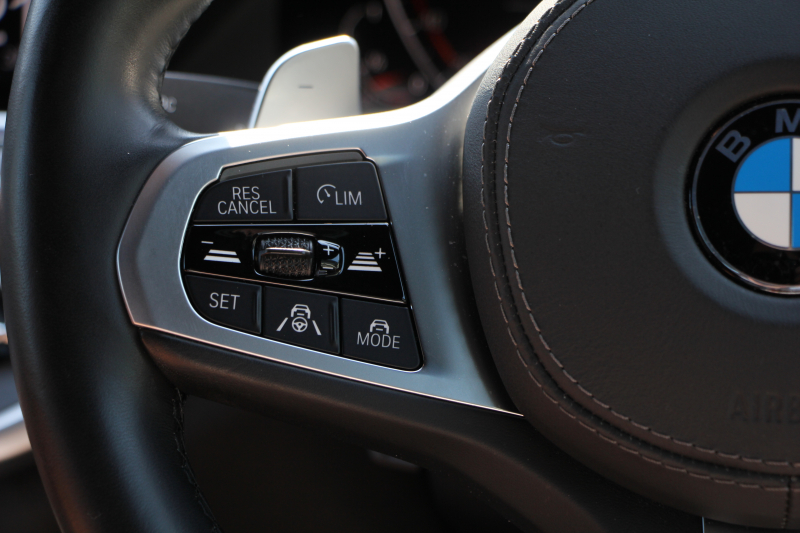 BMW X5 Xdrive35d Mｽﾎﾟｰﾂ ﾄﾞﾗｲﾋﾞﾝｸﾞﾀﾞｲﾅﾐｸｽP ｺﾝﾌｫｰﾄP 3列7人乗り 2列目電動ｼｰﾄ ｴｱｻｽ ﾊﾟﾉﾗﾏｻﾝR ｺﾆｬｯｸﾚｻﾞｰ ｺﾝﾌｫｰﾄｼｰﾄ ﾏｯｻｰｼﾞ&ﾍﾞﾝﾁﾚｰｼｮﾝ ｸﾗﾌﾃｯﾄﾞｸﾘｽﾀﾙﾌｨﾆｯｼｭ OP22AW LEDﾍｯﾄﾞﾗｲﾄ 360度ｶﾒﾗ 電動ﾄﾗﾝｸ 追ACC HUD2年保証