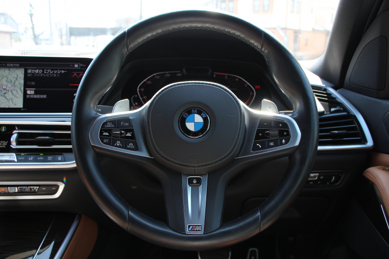 BMW X5 Xdrive35d Mｽﾎﾟｰﾂ ﾄﾞﾗｲﾋﾞﾝｸﾞﾀﾞｲﾅﾐｸｽP ｺﾝﾌｫｰﾄP 3列7人乗り 2列目電動ｼｰﾄ ｴｱｻｽ ﾊﾟﾉﾗﾏｻﾝR ｺﾆｬｯｸﾚｻﾞｰ ｺﾝﾌｫｰﾄｼｰﾄ ﾏｯｻｰｼﾞ&ﾍﾞﾝﾁﾚｰｼｮﾝ ｸﾗﾌﾃｯﾄﾞｸﾘｽﾀﾙﾌｨﾆｯｼｭ OP22AW LEDﾍｯﾄﾞﾗｲﾄ 360度ｶﾒﾗ 電動ﾄﾗﾝｸ 追ACC HUD2年保証