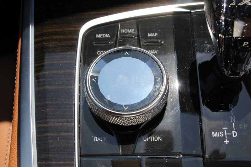 BMW X5 Xdrive35d Mｽﾎﾟｰﾂ ﾄﾞﾗｲﾋﾞﾝｸﾞﾀﾞｲﾅﾐｸｽP ｺﾝﾌｫｰﾄP 3列7人乗り 2列目電動ｼｰﾄ ｴｱｻｽ ﾊﾟﾉﾗﾏｻﾝR ｺﾆｬｯｸﾚｻﾞｰ ｺﾝﾌｫｰﾄｼｰﾄ ﾏｯｻｰｼﾞ&ﾍﾞﾝﾁﾚｰｼｮﾝ ｸﾗﾌﾃｯﾄﾞｸﾘｽﾀﾙﾌｨﾆｯｼｭ OP22AW LEDﾍｯﾄﾞﾗｲﾄ 360度ｶﾒﾗ 電動ﾄﾗﾝｸ 追ACC HUD2年保証