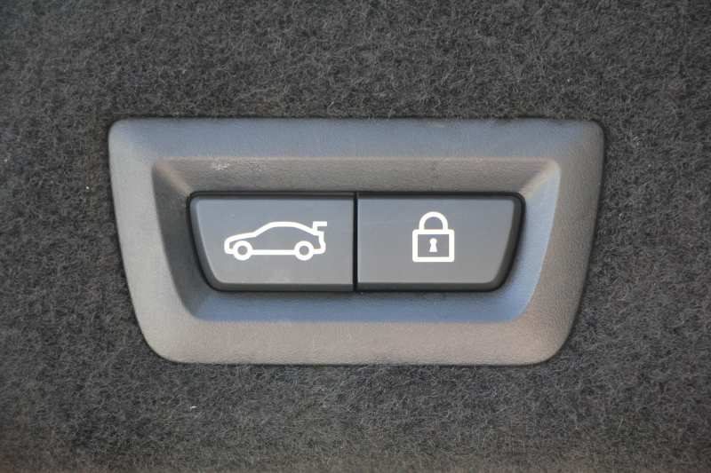 BMW 7シリーズ 740i Mｽﾎﾟｰﾂ ｲﾉﾍﾞｰｼｮﾝP 後期☆期間限定掲載 特選車☆ｻﾝﾙｰﾌ ﾚｰｻﾞｰﾗｲﾄ ﾓｶﾅｯﾊﾟﾚｻﾞｰ 全席ﾋｰﾀｰ&ﾍﾞﾝﾁﾚｰｼｮﾝ ｿﾌﾄｸﾛｰｽﾞﾄﾞｱ BMW ﾗｲﾌﾞｺｯｸﾋﾟｯﾄﾞApplecarplay 追従ACC ｽﾃｱﾘﾝｸﾞｻﾎﾟｰﾄ HUD ﾊｰﾏﾝｶｰﾄﾞﾝｻﾗｳﾝﾄﾞ真珠色 2年保証