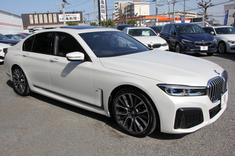 BMW 7シリーズ 740i Mｽﾎﾟｰﾂ ｲﾉﾍﾞｰｼｮﾝP 後期☆期間限定掲載 特選車☆ｻﾝﾙｰﾌ ﾚｰｻﾞｰﾗｲﾄ ﾓｶﾅｯﾊﾟﾚｻﾞｰ 全席ﾋｰﾀｰ&ﾍﾞﾝﾁﾚｰｼｮﾝ ｿﾌﾄｸﾛｰｽﾞﾄﾞｱ BMW ﾗｲﾌﾞｺｯｸﾋﾟｯﾄﾞApplecarplay 追従ACC ｽﾃｱﾘﾝｸﾞｻﾎﾟｰﾄ HUD ﾊｰﾏﾝｶｰﾄﾞﾝｻﾗｳﾝﾄﾞ真珠色 2年保証